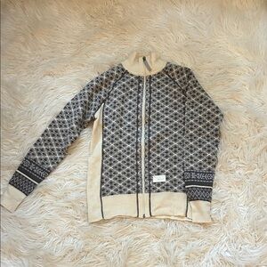 Athleta Black and Cream Patterned Jacket